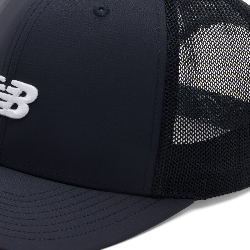 '47 Brrr Trucker